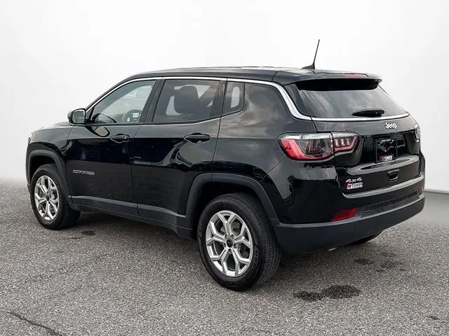 Jeep Compass 2025 photo 5