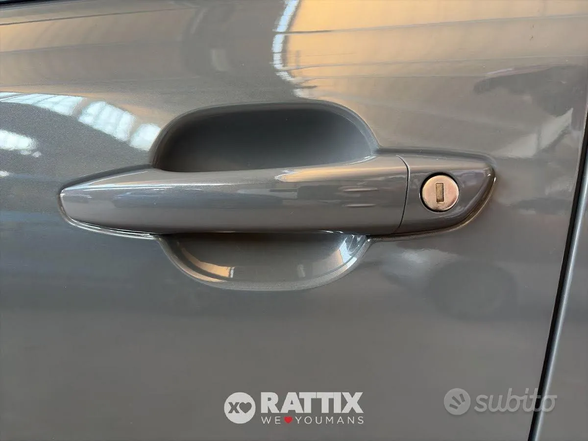 Peugeot 2008 2025 photo 5