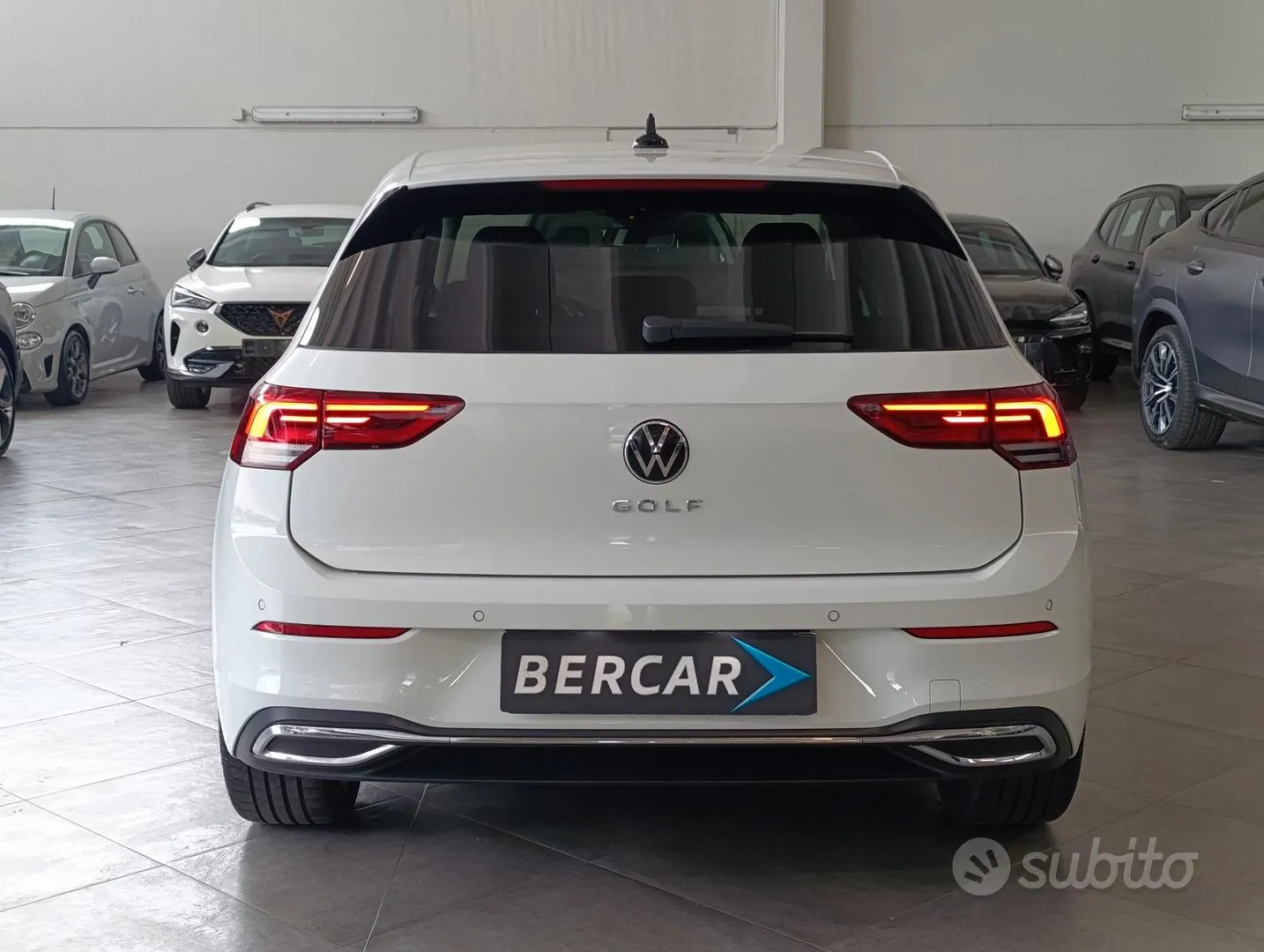 Volkswagen Golf 2024 photo 5
