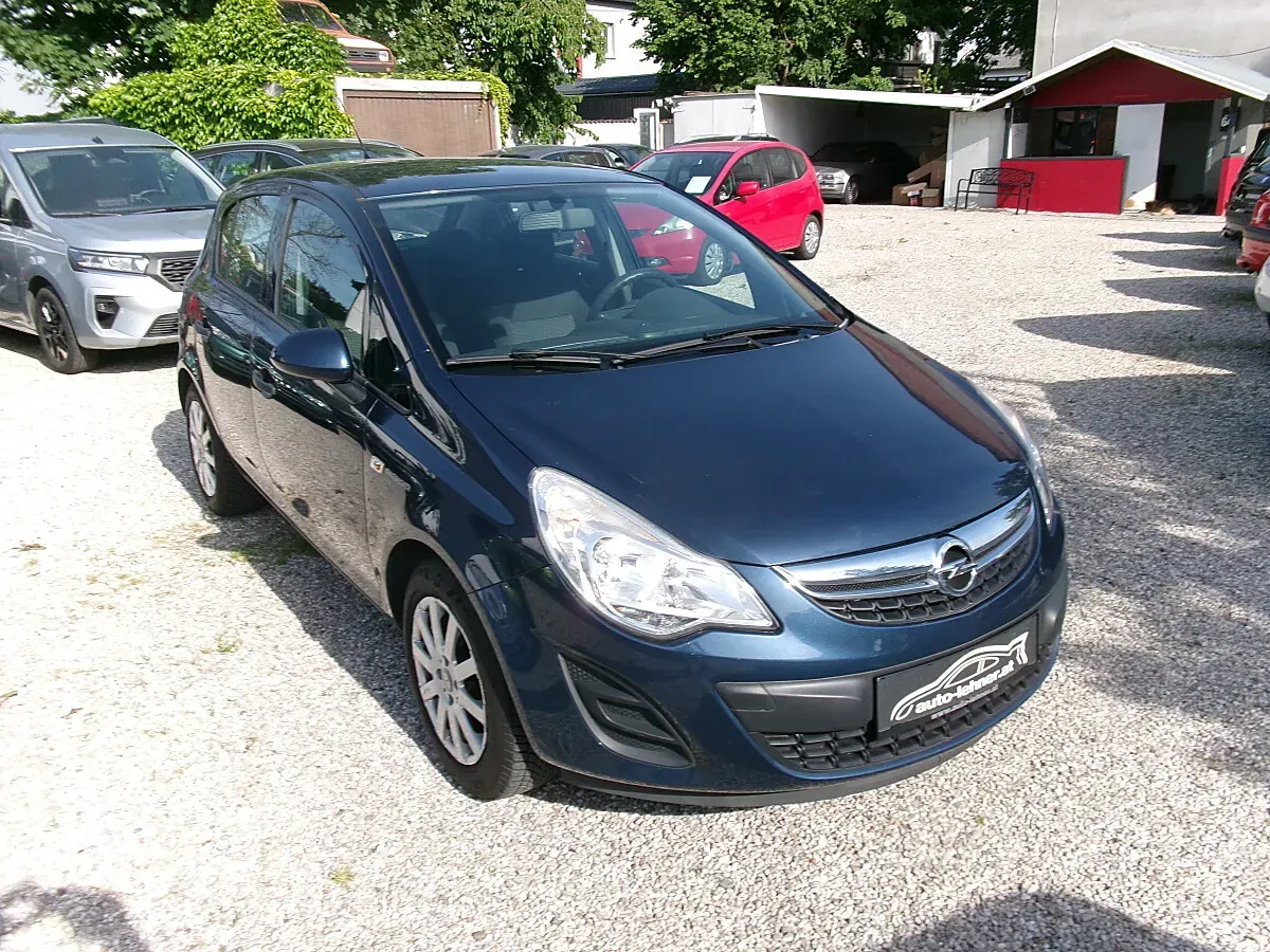 Opel Corsa 2012 photo 2