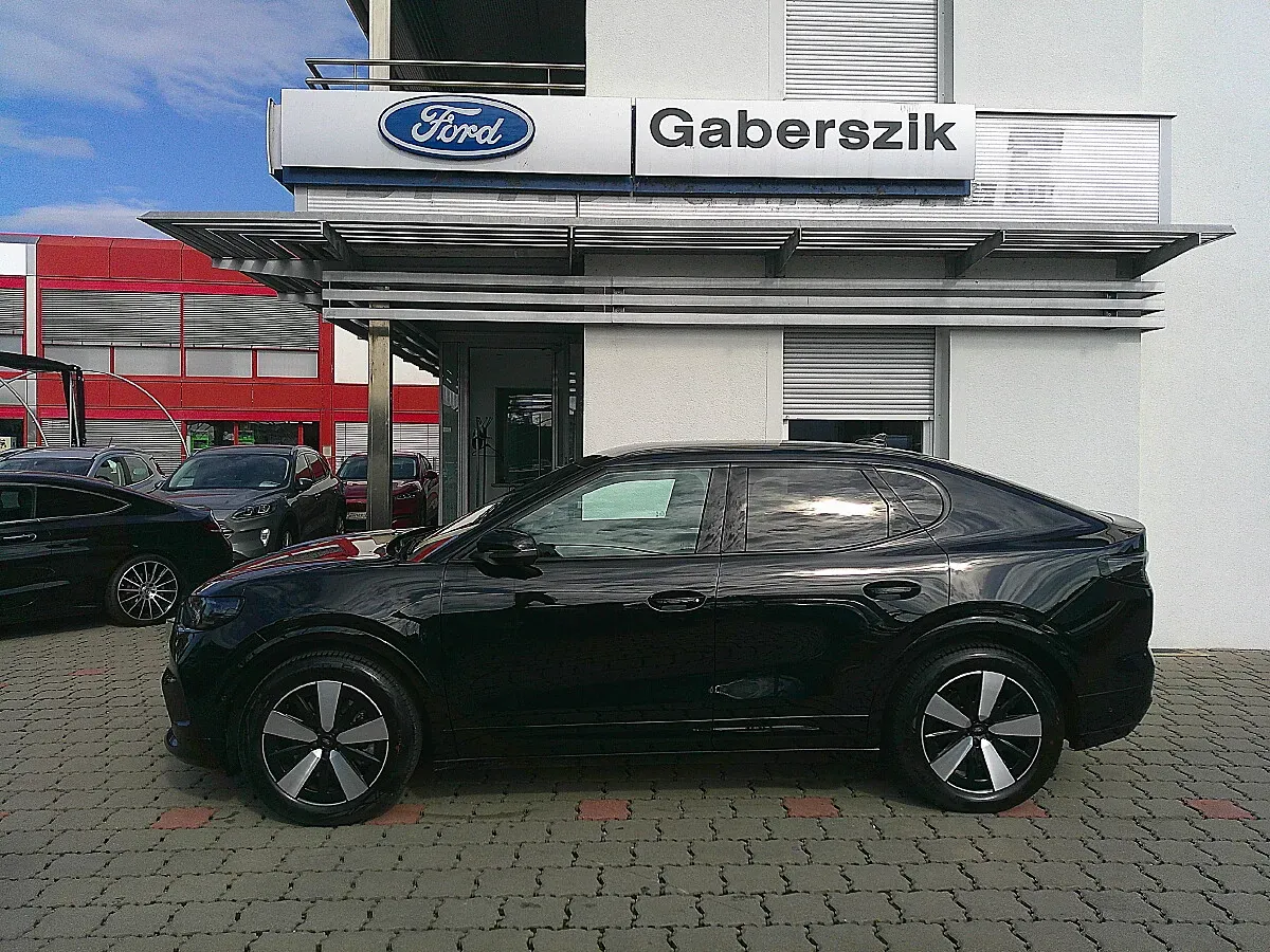 Ford Capri 2025 photo 2