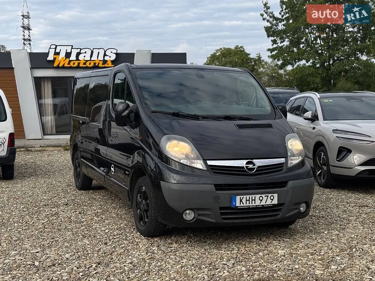 Opel Vivaro 2014 photo 2