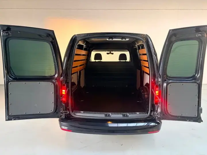 Volkswagen Caddy 2017 photo 2
