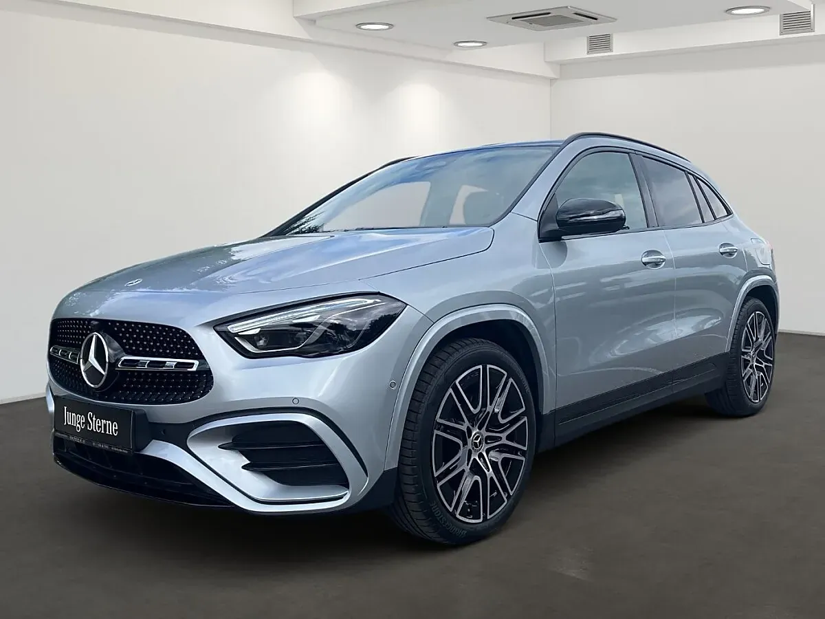 Mercedes-Benz Gla Class 2025 photo 2