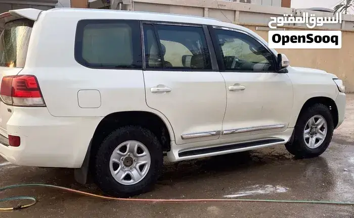 Toyota Land Cruiser Gxr 2014 photo 4