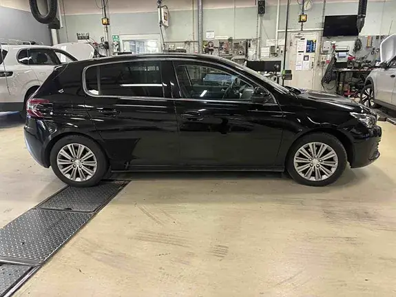 Peugeot 308 2018 photo 5