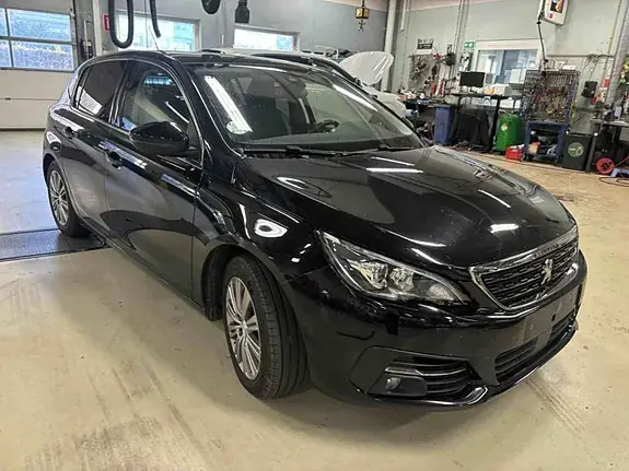 Peugeot 308 2018 photo 2