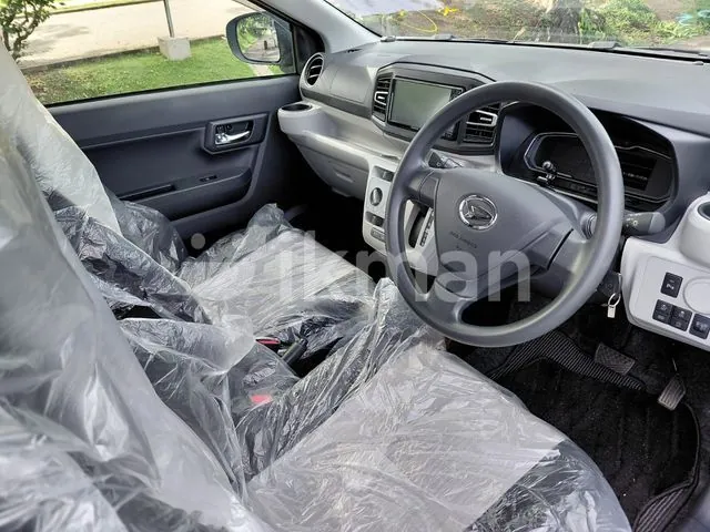Daihatsu Mira 2024 photo 4