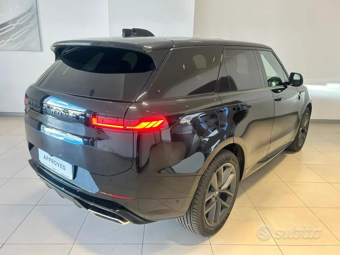 Land Rover Range Rover Sport 2026 photo 2
