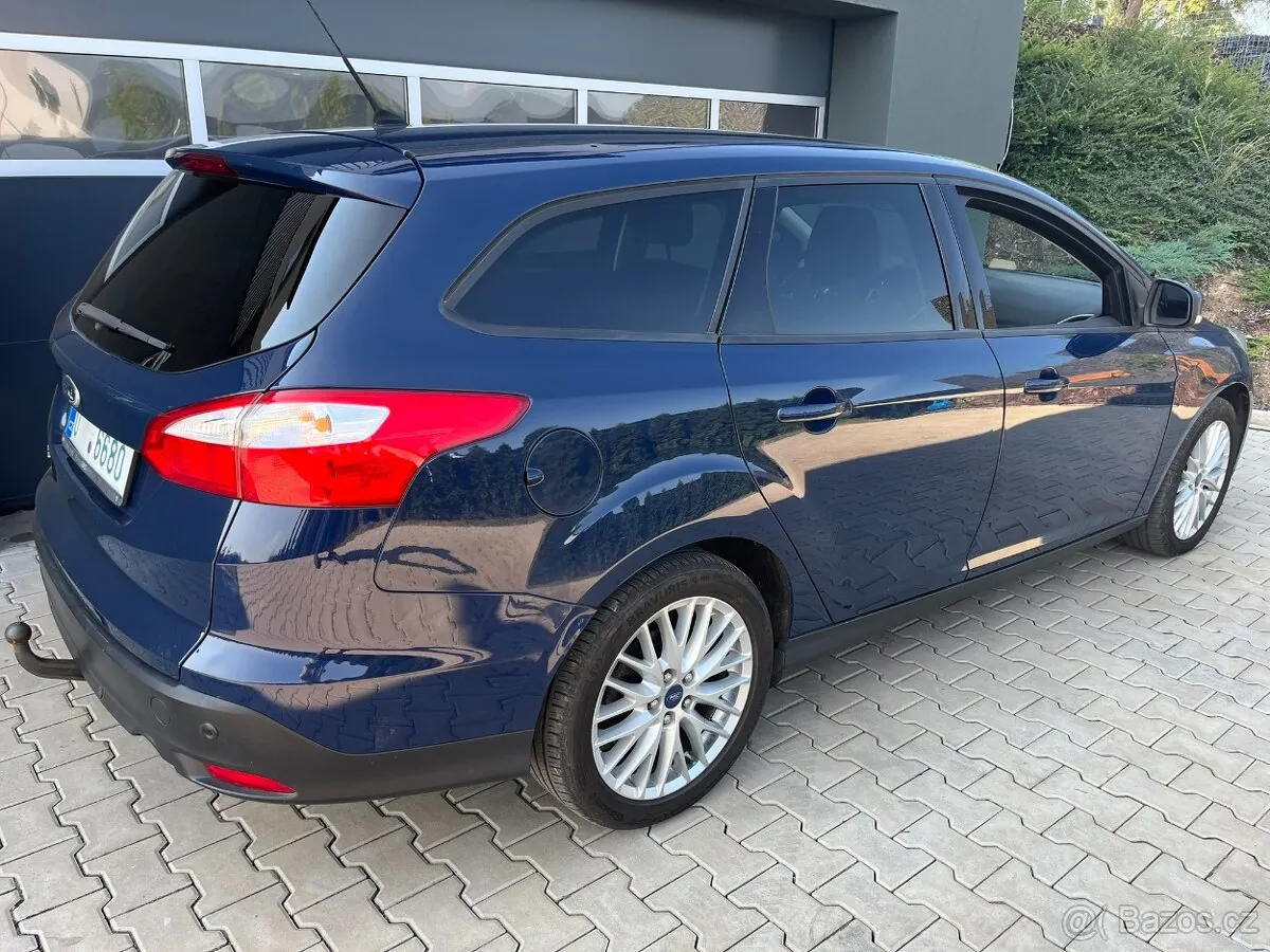Ford Focus 2014 photo 4