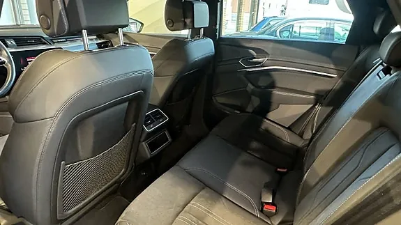 Audi Q8 E-Tron 2024 photo 5