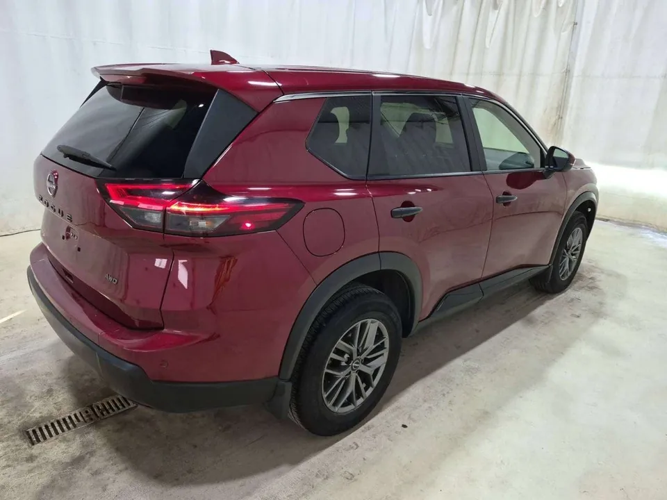 Nissan Rogue 2024 photo 3