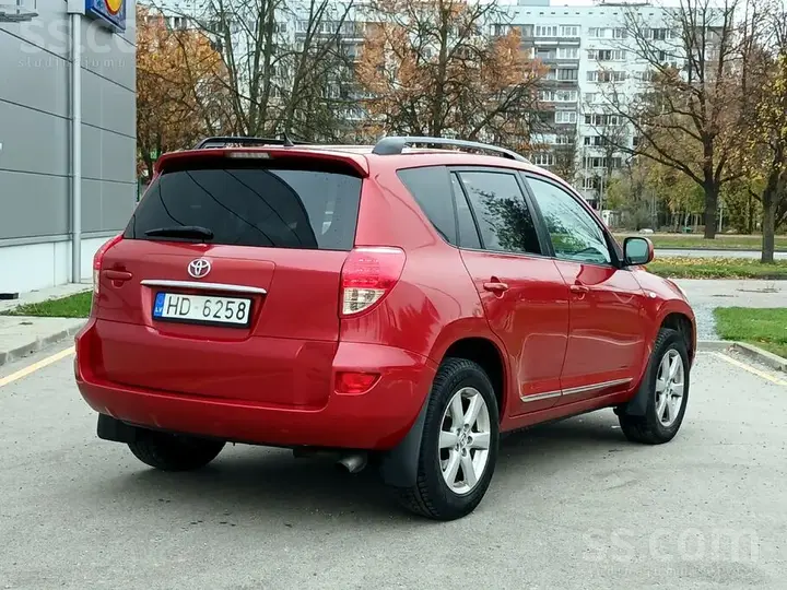 Toyota Rav4 2008 photo 4