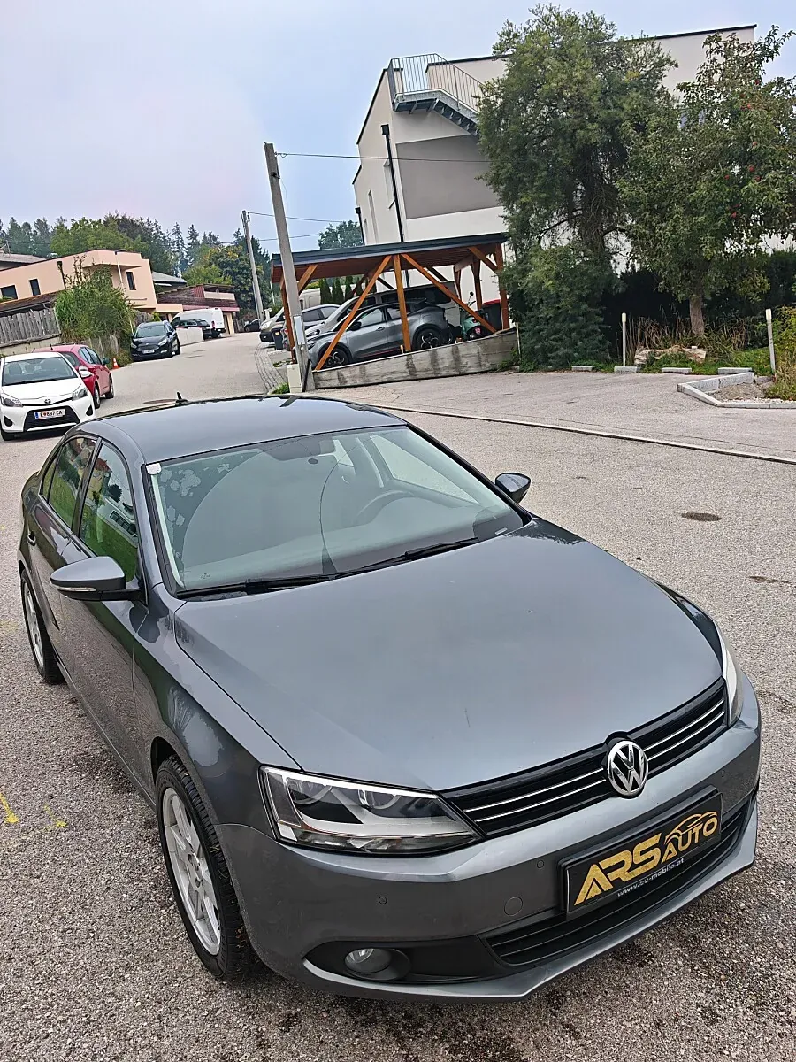 Volkswagen Jetta 2014 photo 3