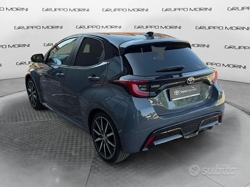 Toyota Yaris 2025 photo 4