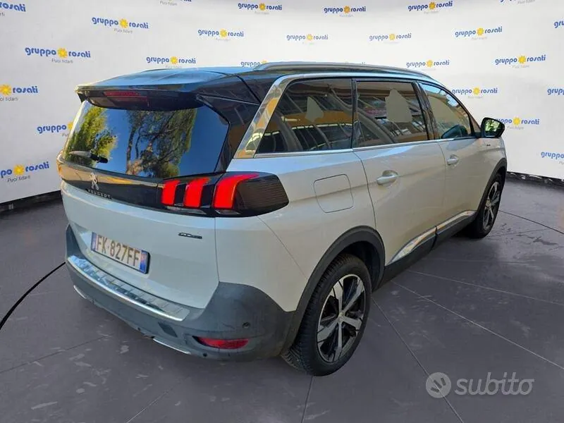Peugeot 5008 2017 photo 5