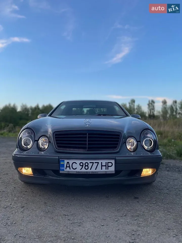 Mercedes-Benz Clk-Class 2001 photo 5