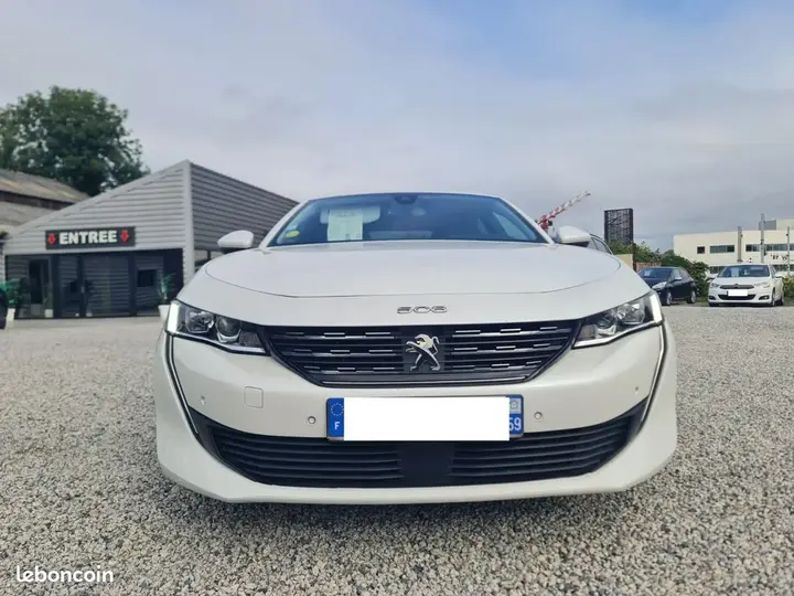 Peugeot 508 2020 photo 3