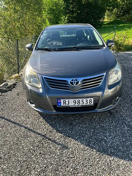 Toyota Avensis 2009 photo 3