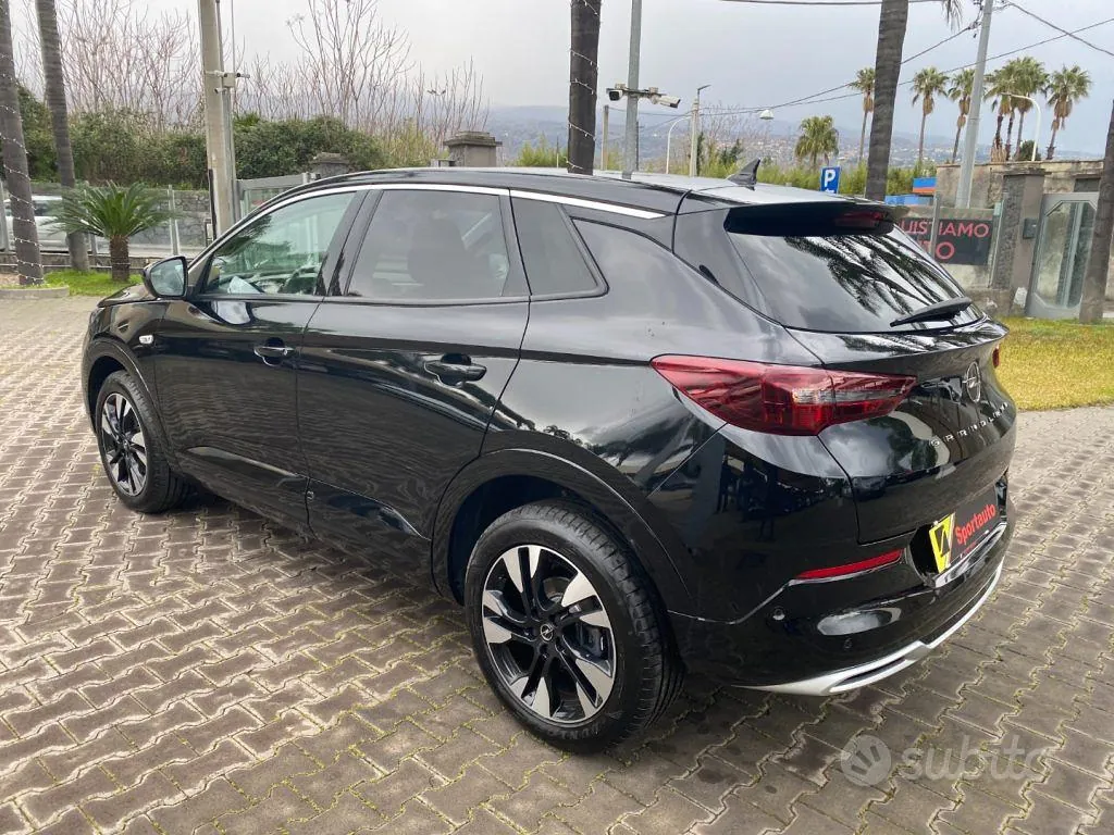 Opel Grandland 2022 photo 3