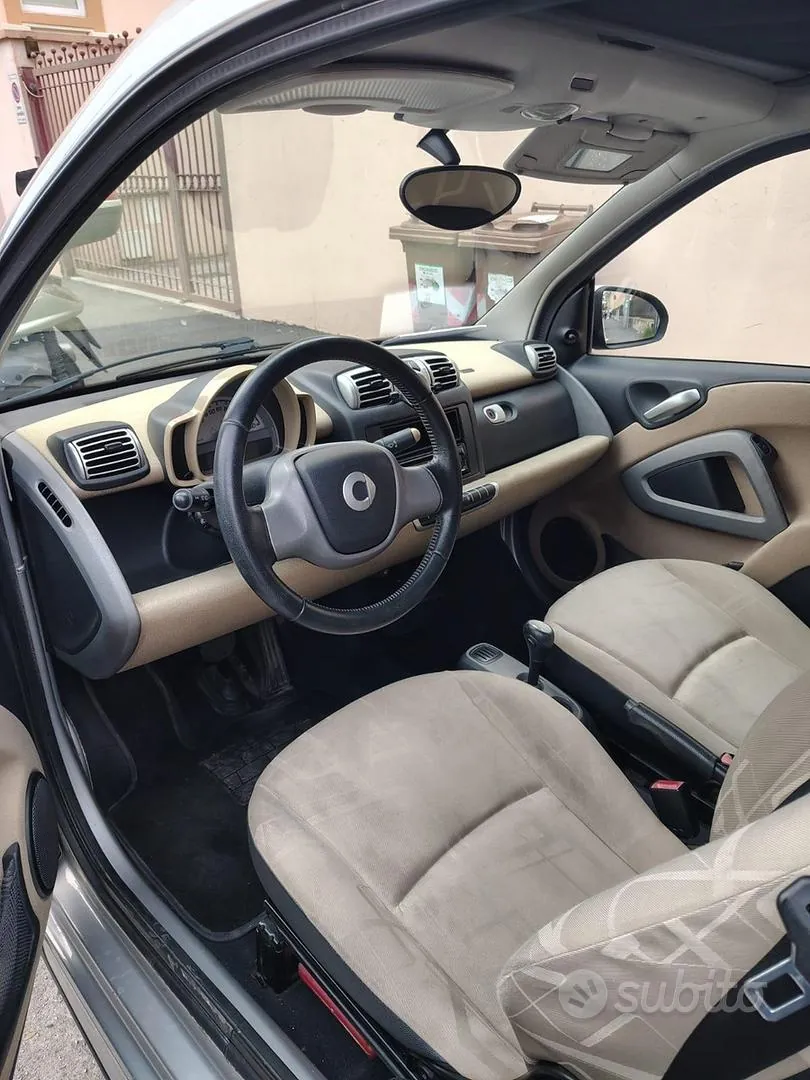 Smart Fortwo 2010 photo 3