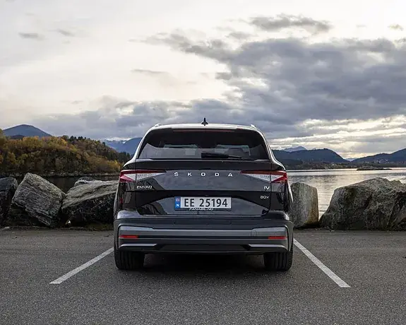 Skoda Enyaq 2022 photo 4