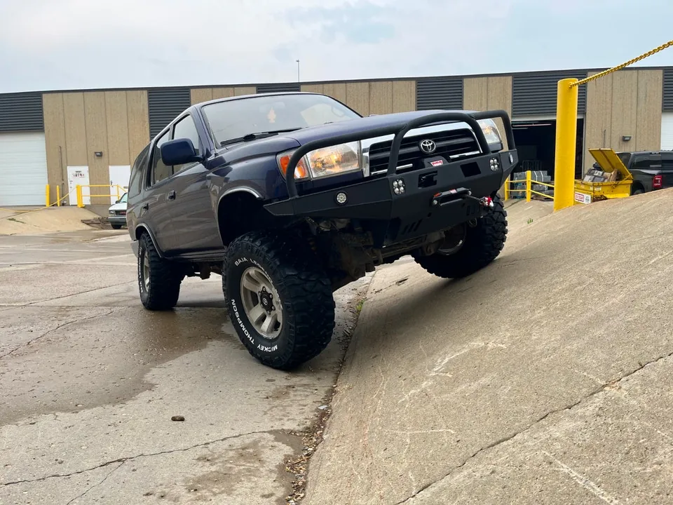 Toyota 4Runner 1997 photo 2