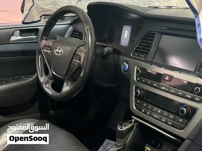 Hyundai Sonata 2015 photo 2