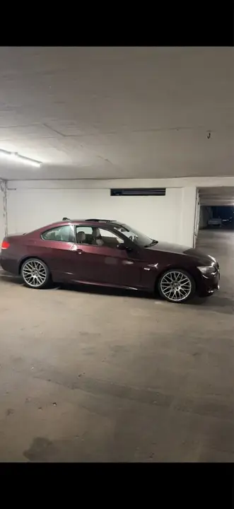 BMW 3Er-Reihe 325I 2007 photo 2