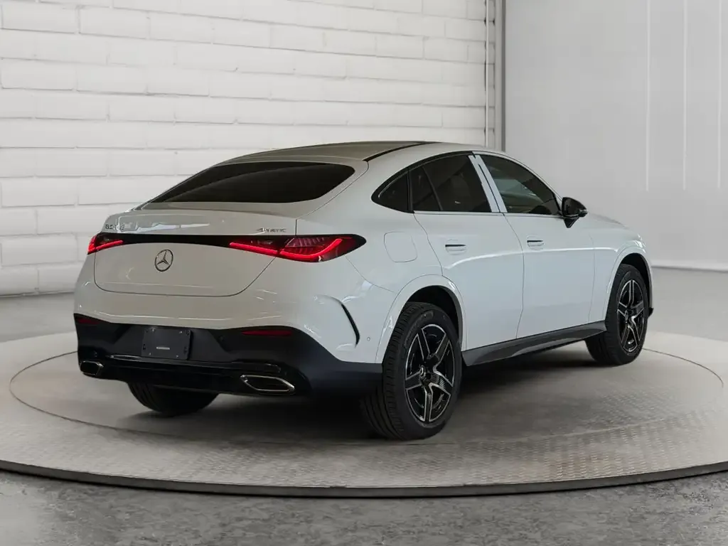 Mercedes-Benz Glc 2027 photo 5