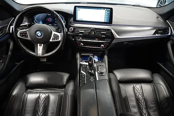 BMW 530E 2022 photo 2