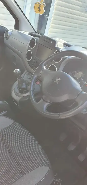 Peugeot Partner 2017 photo 4