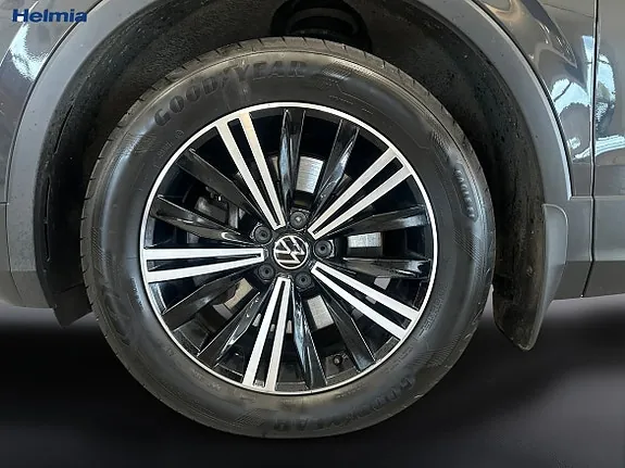 Volkswagen Tiguan 2021 photo 5