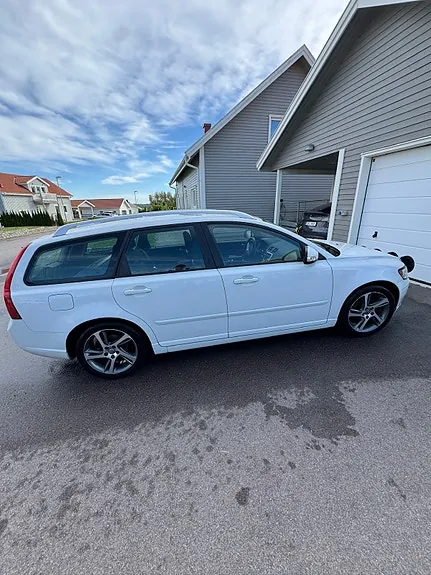 Volvo V50 2012 photo 3