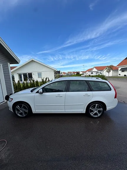 Volvo V50