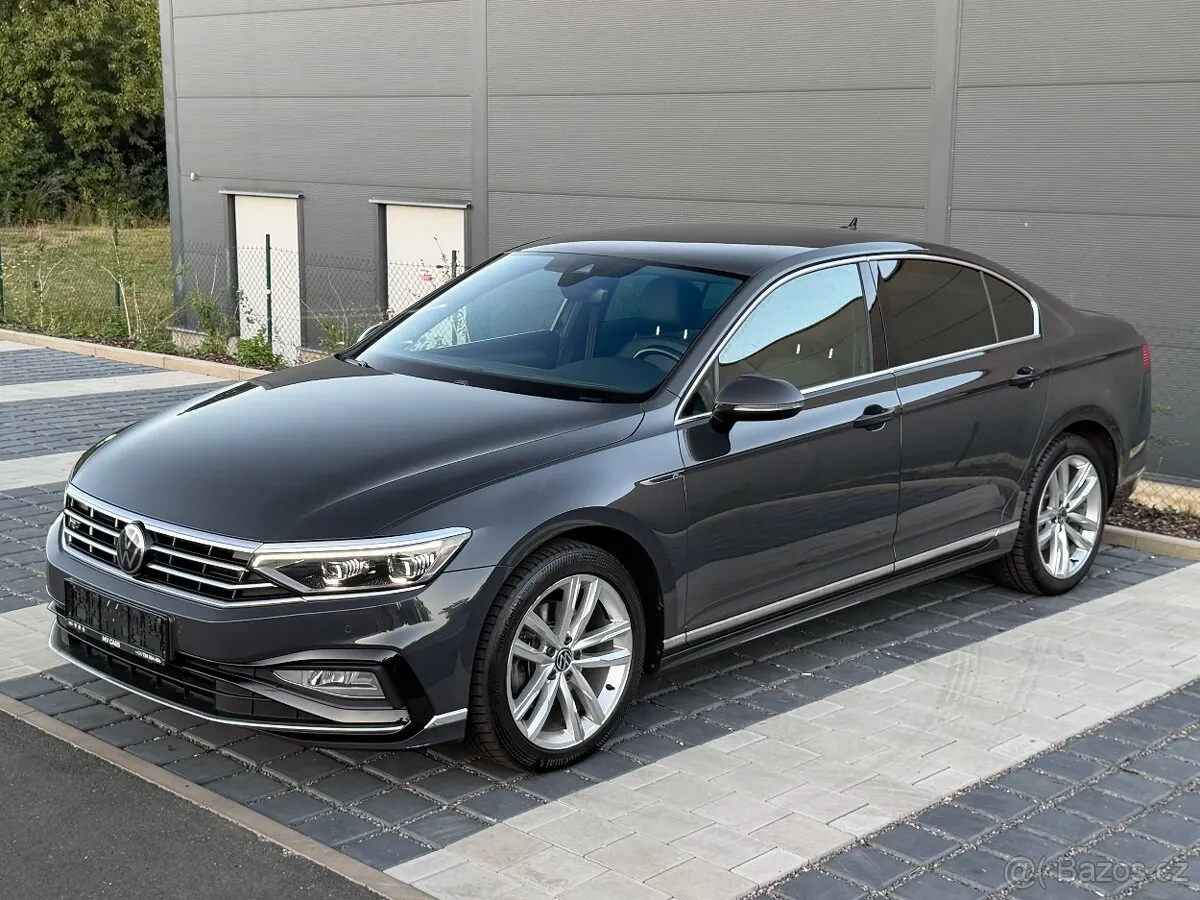 Volkswagen Passat 2021 photo 2