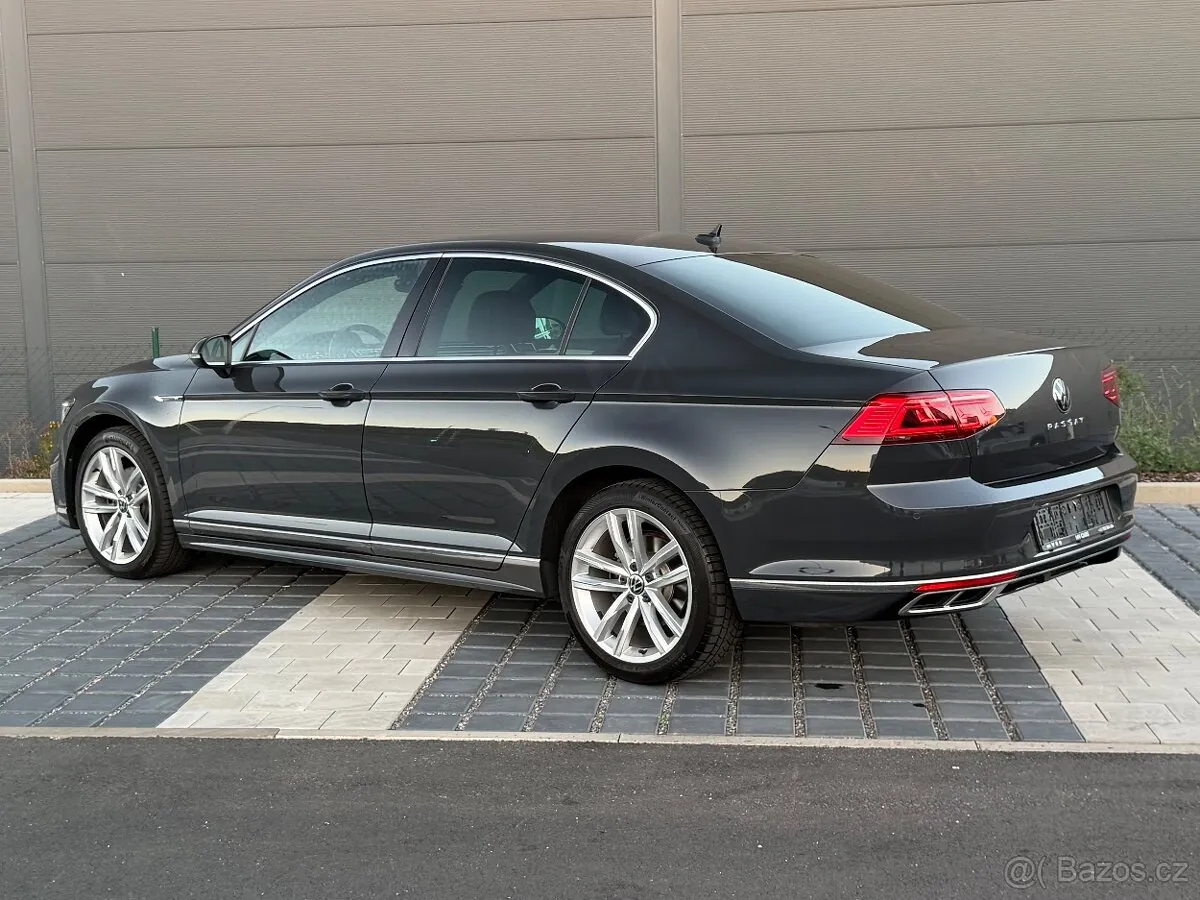 Volkswagen Passat 2021 photo 3