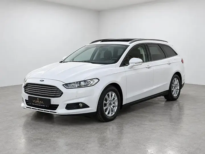 Ford Mondeo 2019 photo 2