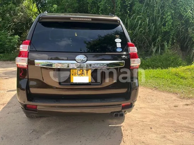 Toyota Land Cruiser Prado 2016 photo 3