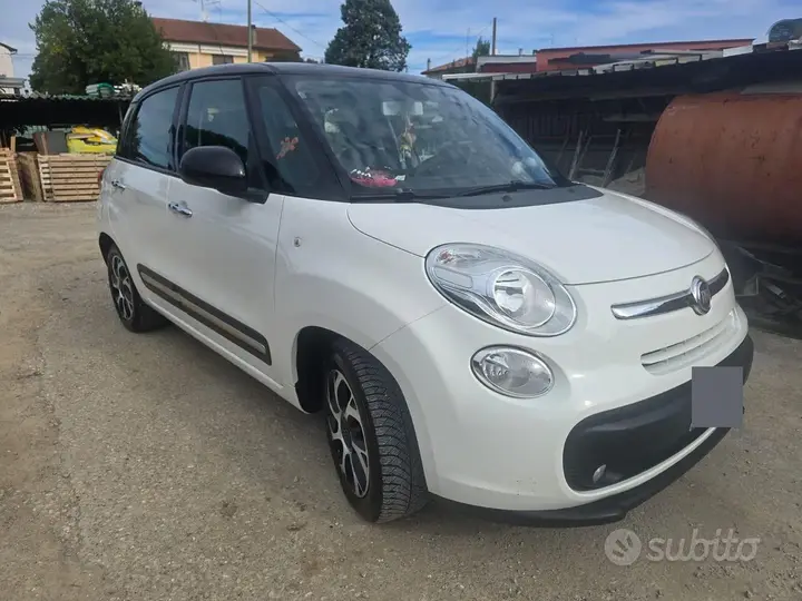 Fiat 500L 2017 photo 2