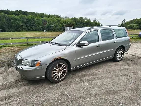 Volvo V70 2008 photo 2