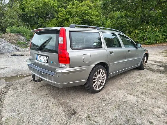 Volvo V70 2008 photo 4