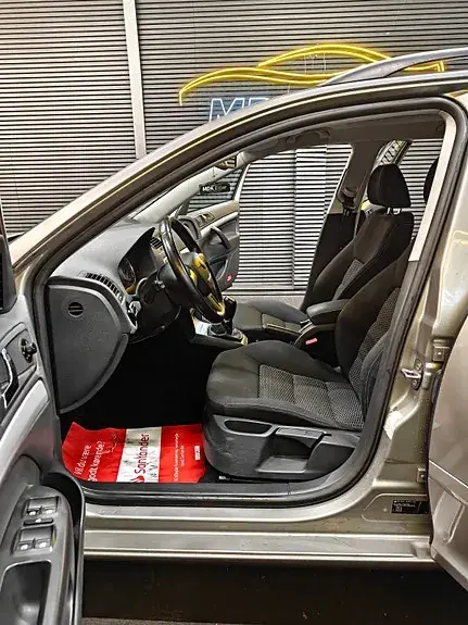Skoda Octavia 2011 photo 5