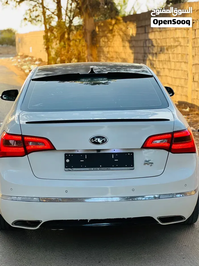 Kia Cadenza
