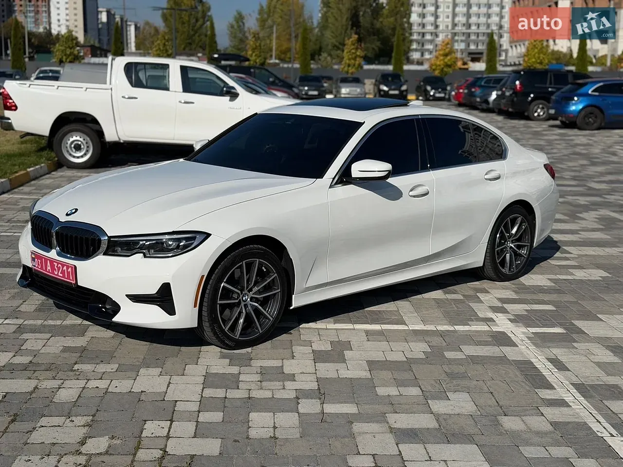 BMW 3 Series 2021 photo 3