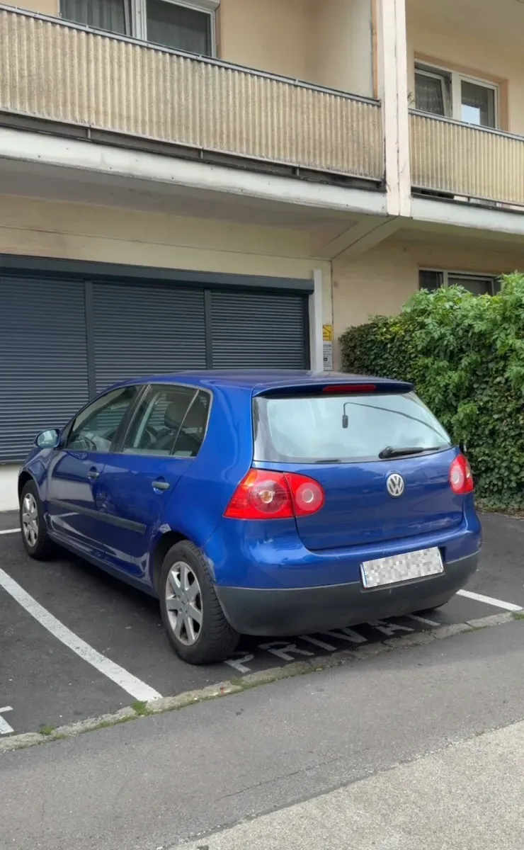 Volkswagen Golf 2005 photo 2