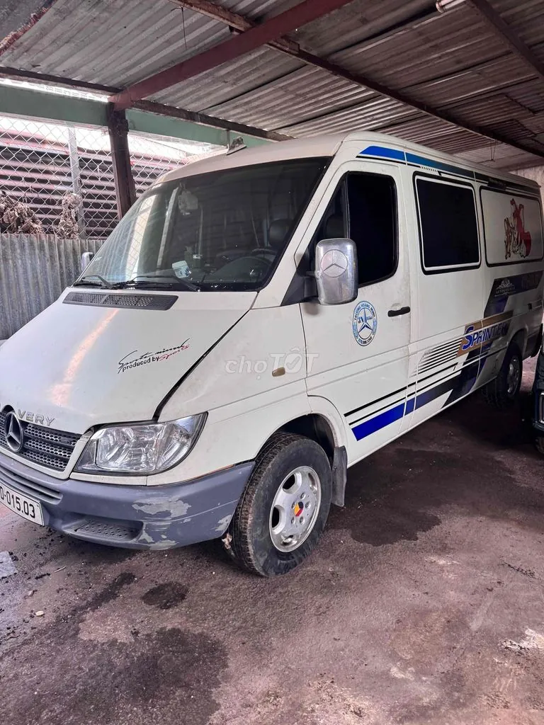 Mercedes-Benz Sprinter 2009 photo 2
