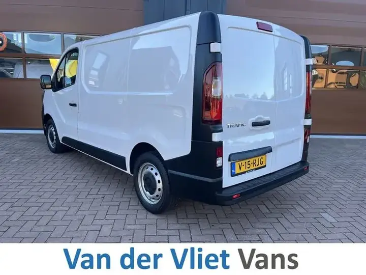 Renault Trafic 2022 photo 3
