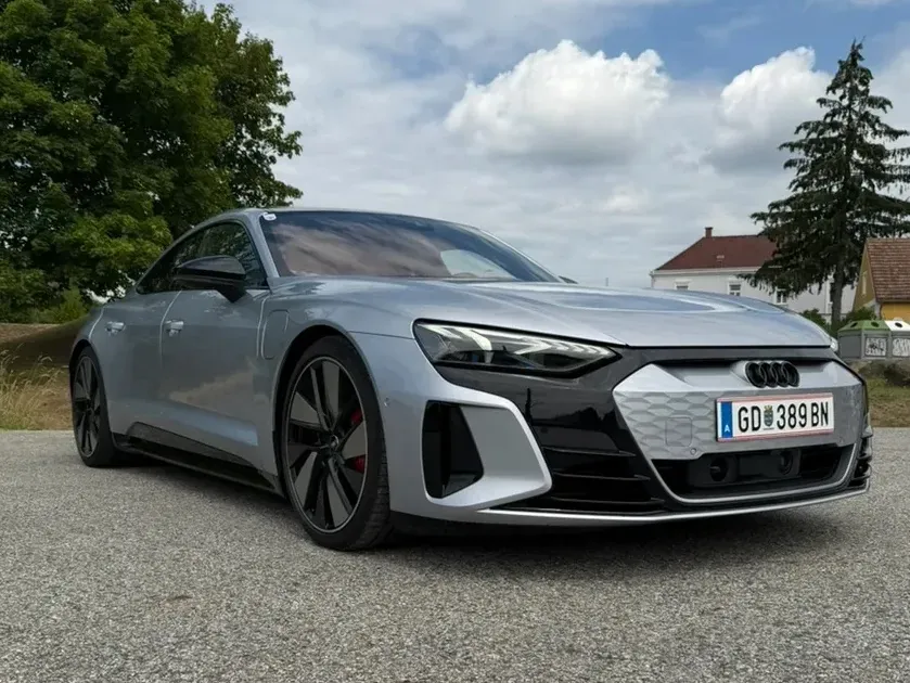 Audi E-Tron Gt 2022 photo 2