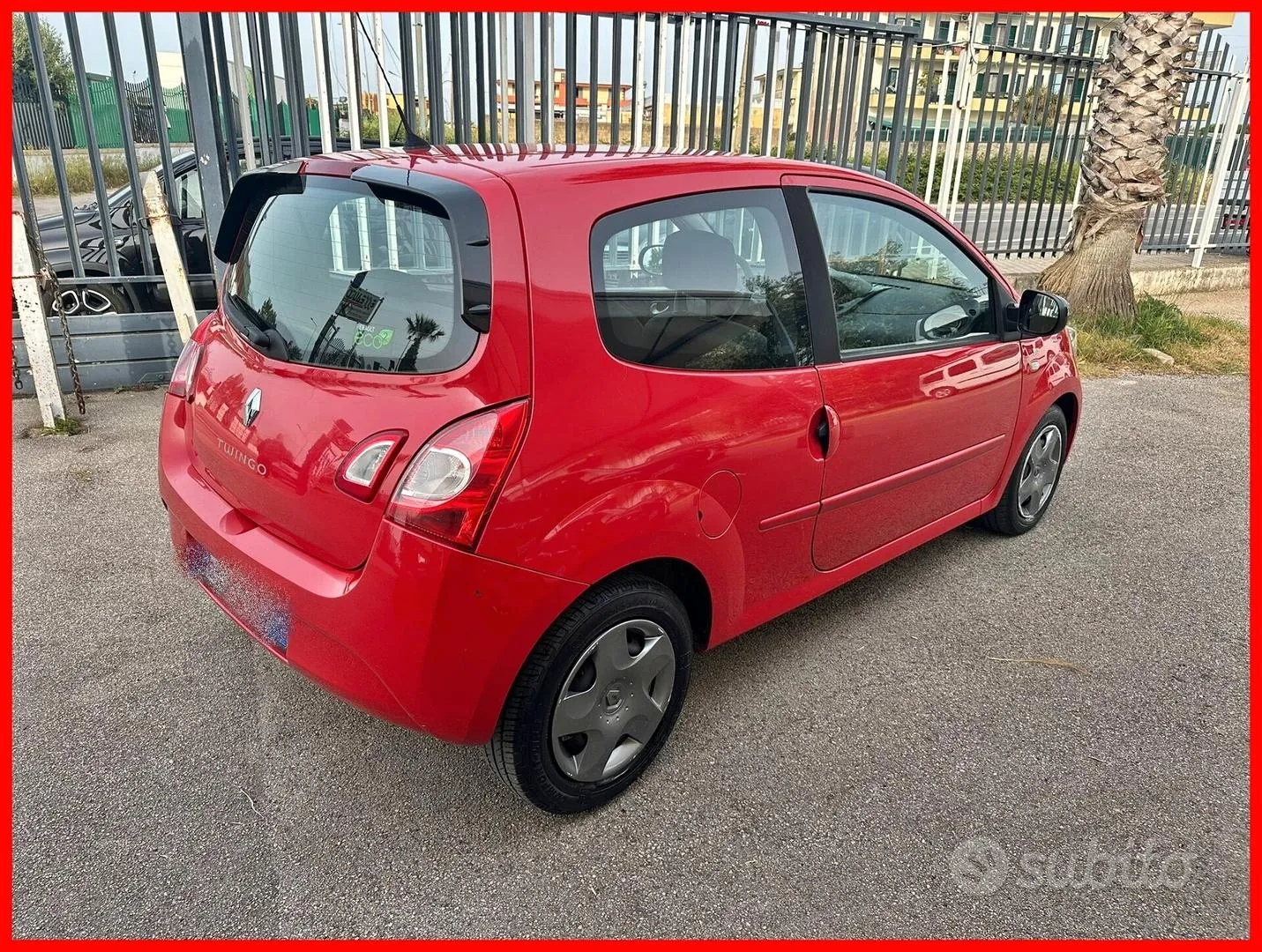 Renault Twingo 2014 photo 2